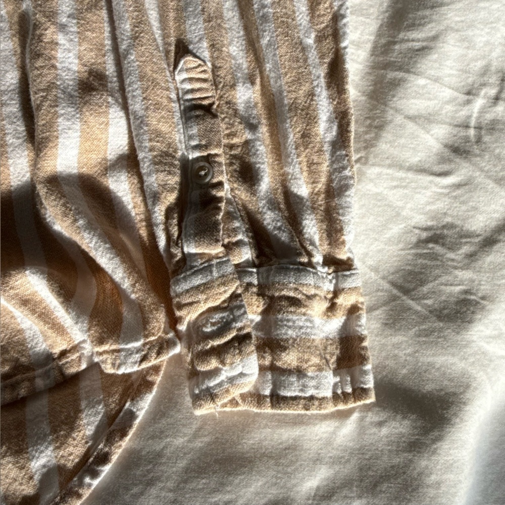 Universal thread striped linen blend set - image 10